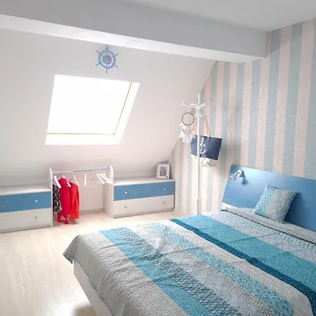Beautiful Seaside Apartament *